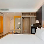 Ikonik Miraflores